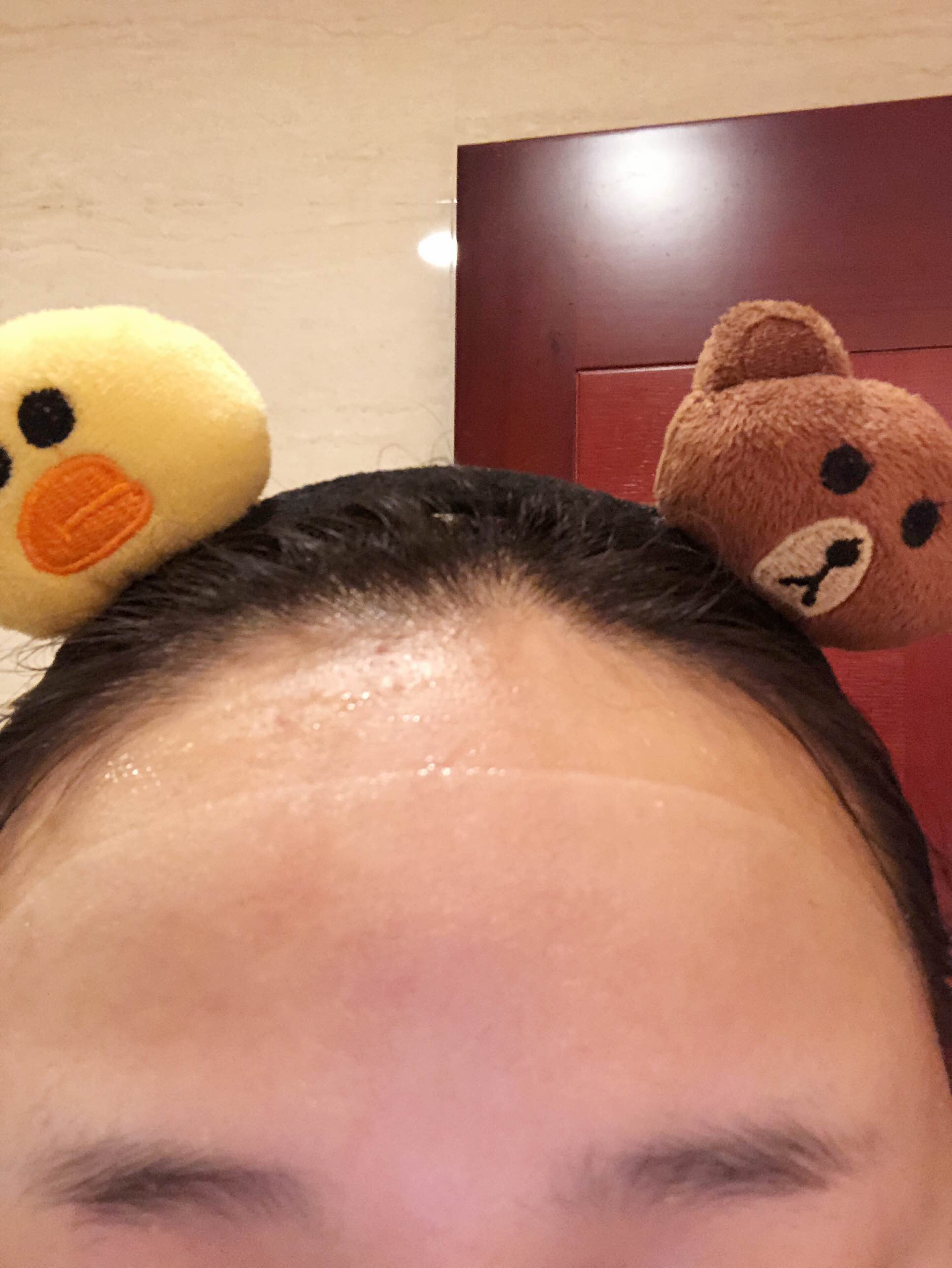 一叶子面膜和膜法世家面膜哪个好,膜法世家的白面膜好还是黑面膜好