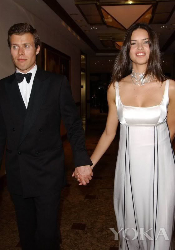 利马在维密上单独走的秀,利马超模高光时刻