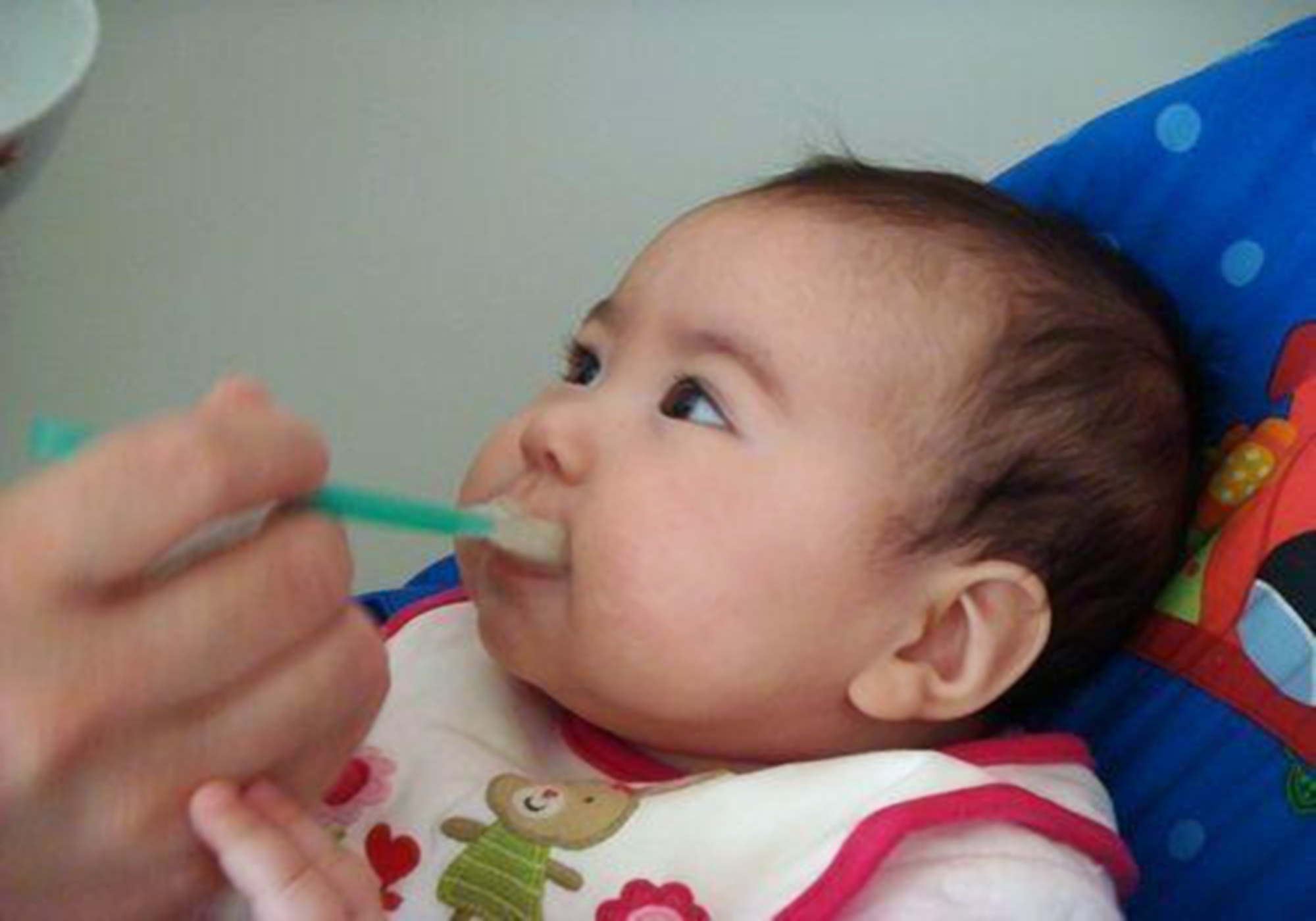 宝宝选择米粉需要注意什么,宝宝米粉喂养需要注意哪些