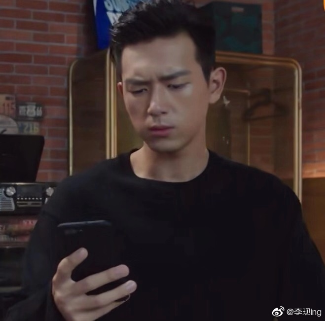 李现为周杰伦打榜，小公举超话升至第一？真顶流果然想赢就能赢