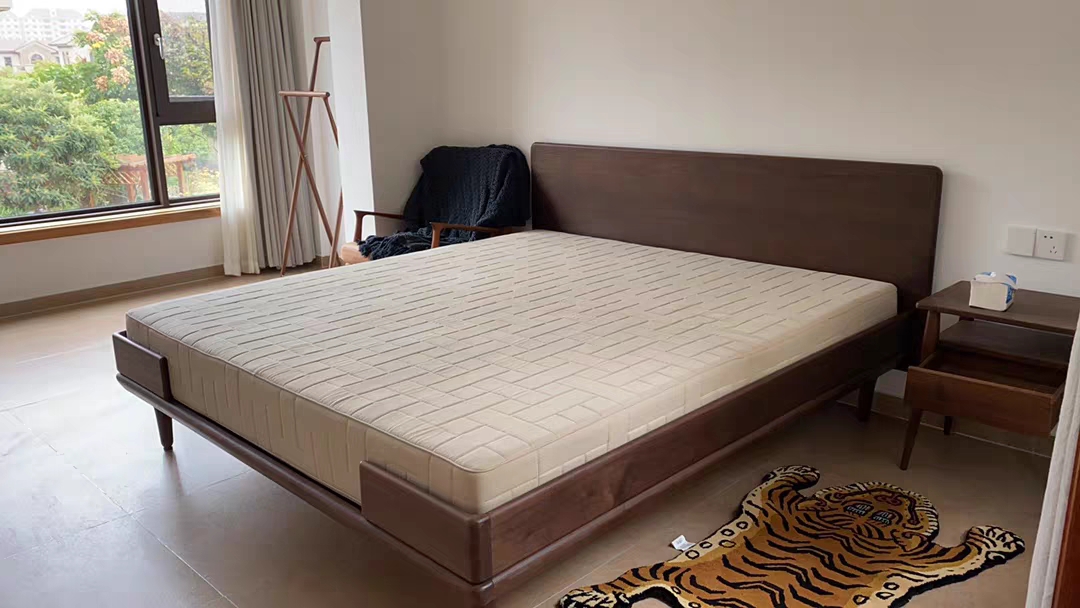 普通床哪款更有性价比,床该怎么选最流行的款式