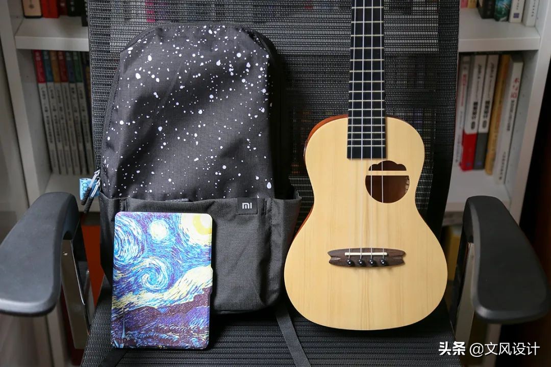 小米极简都市背包一代和二代,小米休闲小背包