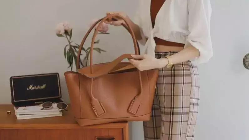 小白值得入手的奢侈品包包哪几款,适合女生入手的第一款奢侈品包包