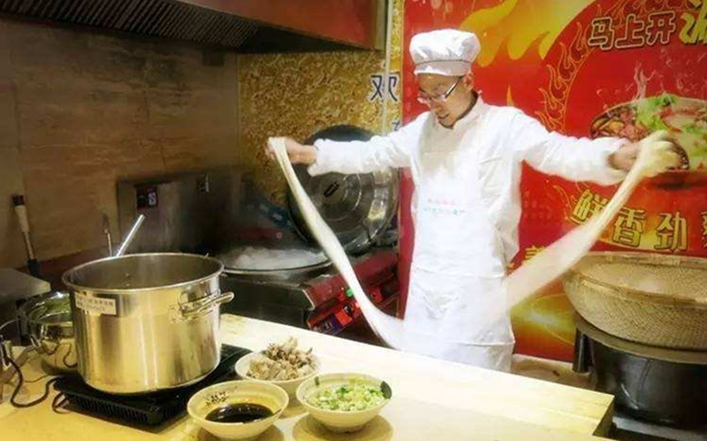 山东海阳这个城市怎样,海阳小县城