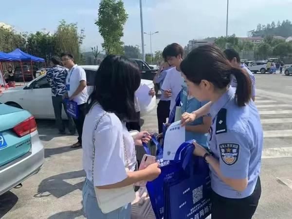 筑牢校园安全防线警务技能培训,公安局推进校园安全防控体系建设