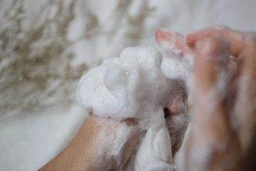 冷制手工皂在使用中很软什么原因,冷制手工皂出油斑