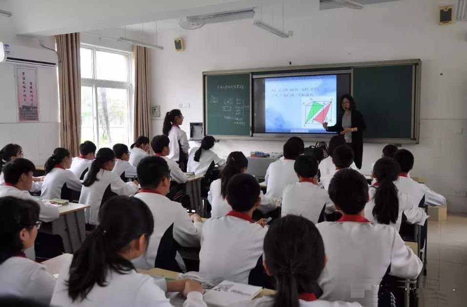 高中生自控力差怎么办？管理学习生活，北大学姐提供3项原则