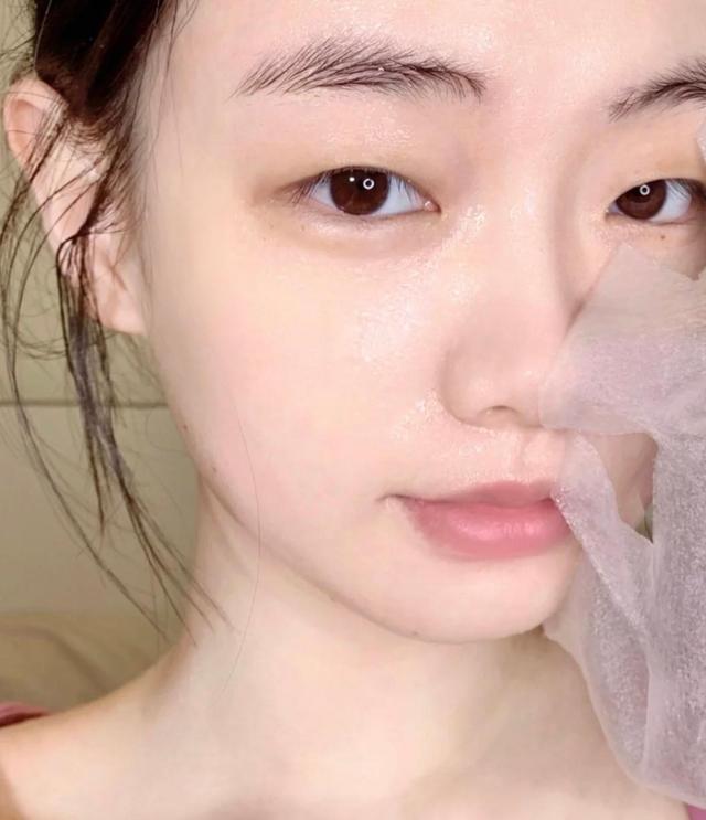 面膜敷多长时间才是正确的,面膜多久敷一次对皮肤好