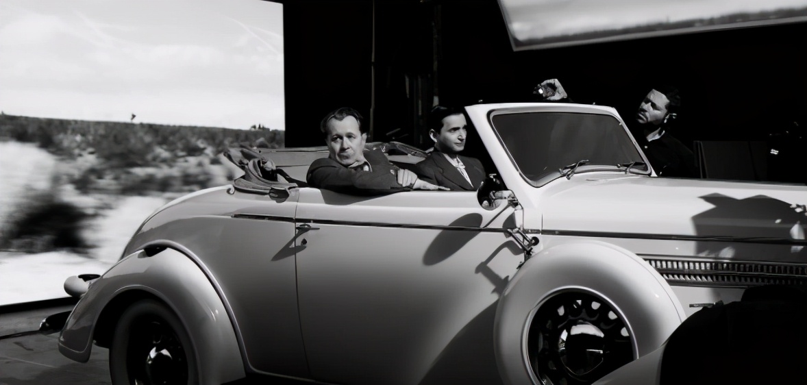 芬奇网飞再合作,“小天狼星”重出江湖,化身传奇编剧:《曼克》