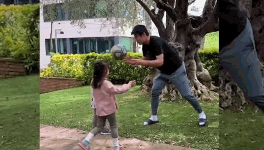 武磊颠球视频,武磊颠球