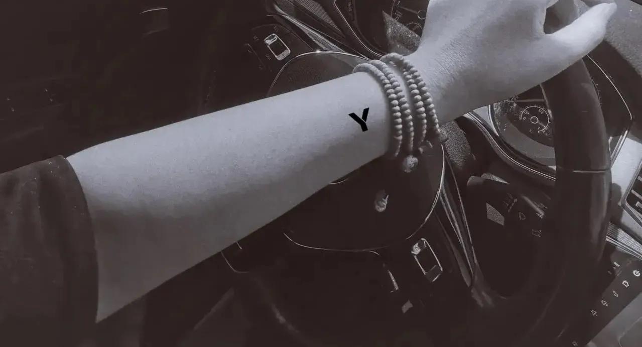 我的闺蜜是黑道大哥的女人