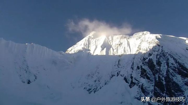 记得《攀登者》相机丢了的事吗？摄影在户外探险发展中的简史