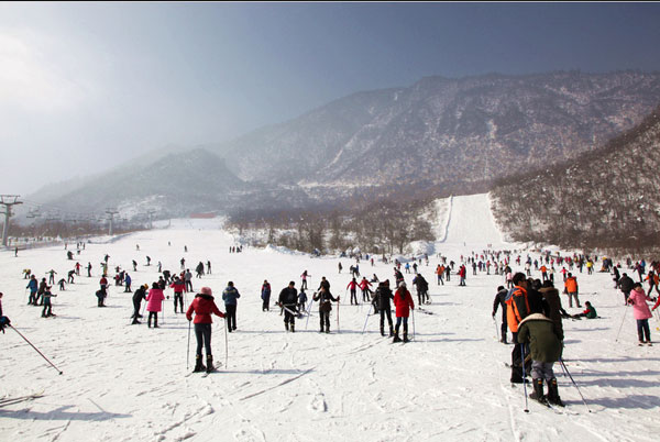西岭雪山和西岭雪山滑雪场啥区别,西岭雪山和西岭雪山滑雪场