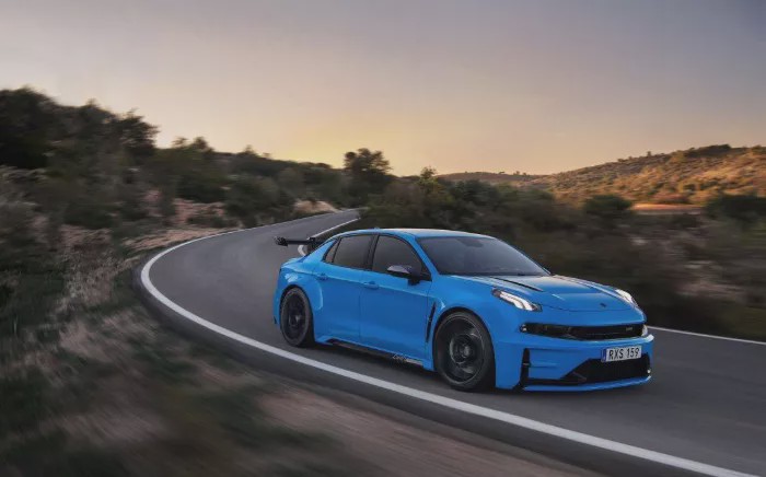 自主车企走上造芯之路,中国车企自主转型