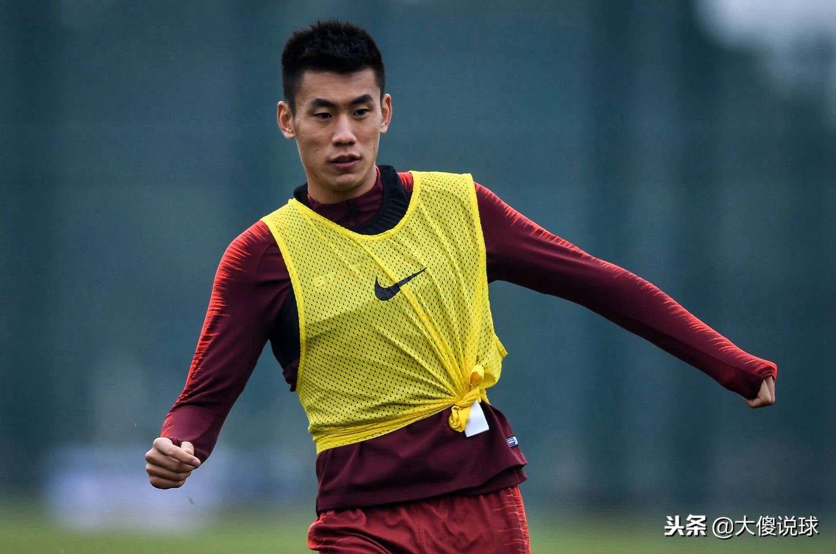 国足后防大将被谁伤,国足亚洲杯阵容大调整