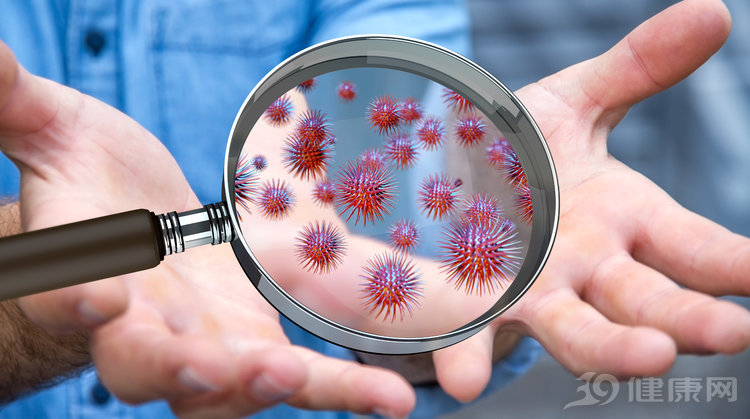 手脚长水泡还很痒是什么原因,小孩手脚起小水泡很痒是什么原因