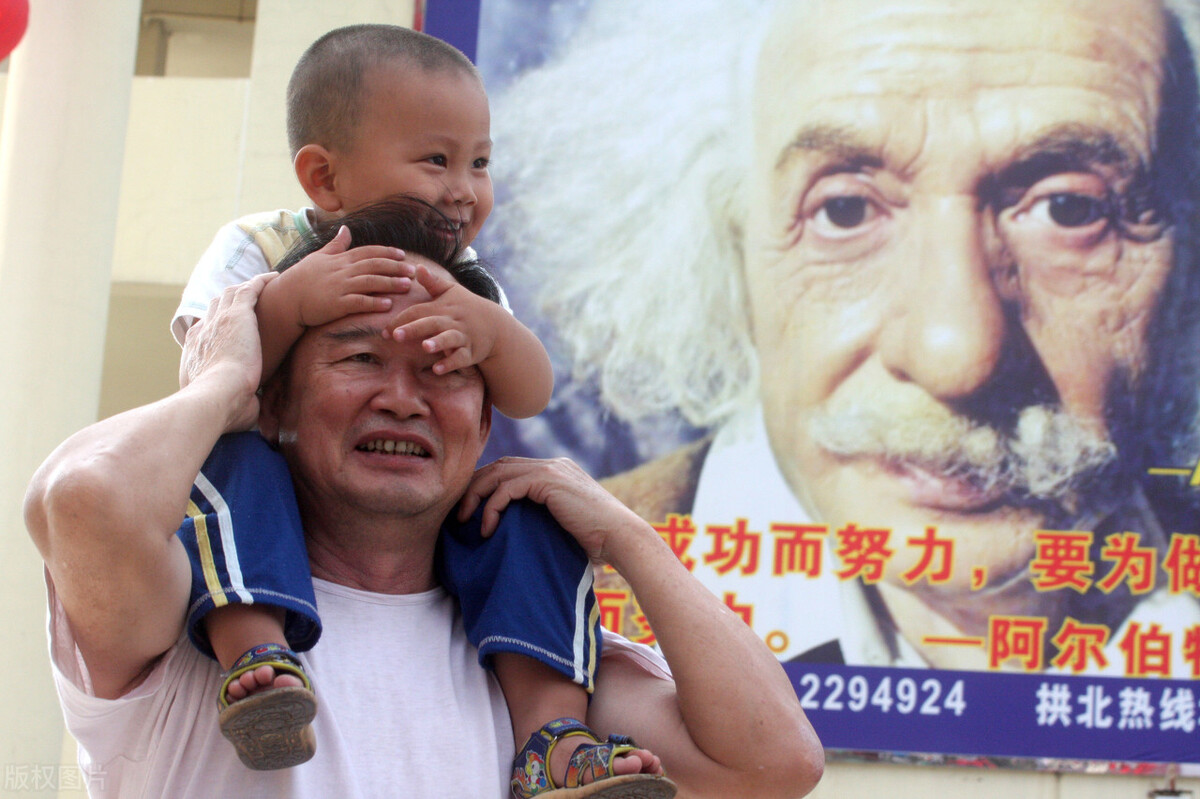 孝亲敬老我们应该怎么做,爱老敬老是我们中国的传统美德