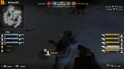 「职业哥鞭尸」彬彬有礼抬棺队，相敬如宾火葬场