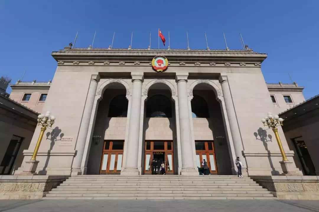 天下政协｜这一天，中南海怀仁堂会场首次悬挂了政协会徽