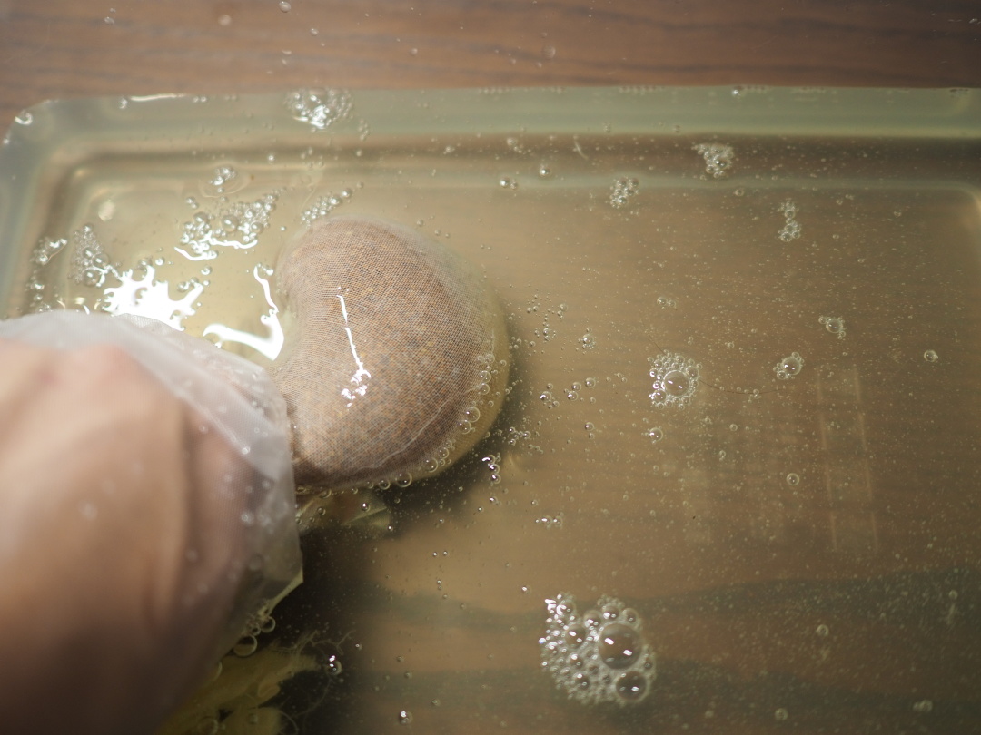 手搓冰粉一碗份量,怎么搓的冰粉颜色白