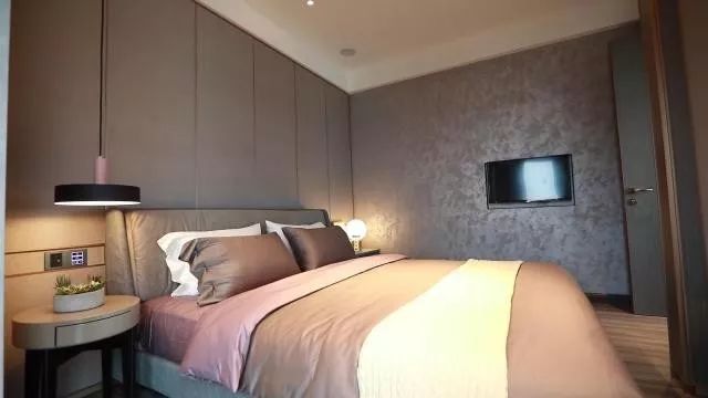 大师设计的湖景房,设计师设计两百平别墅