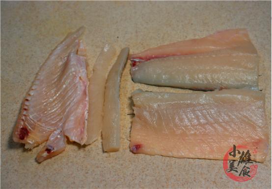 原来鱼去刺这么简单3分钟搞定,鱼肉好吃刺多去除鱼肉细刺方法