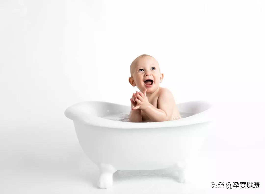 宝宝太干净几大危害,宝宝越干净越健康