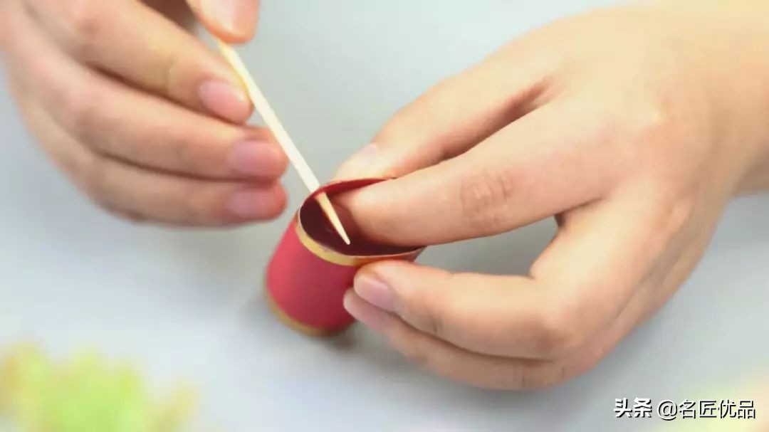 元旦手工彩纸鞭炮,元旦节手工鞭炮