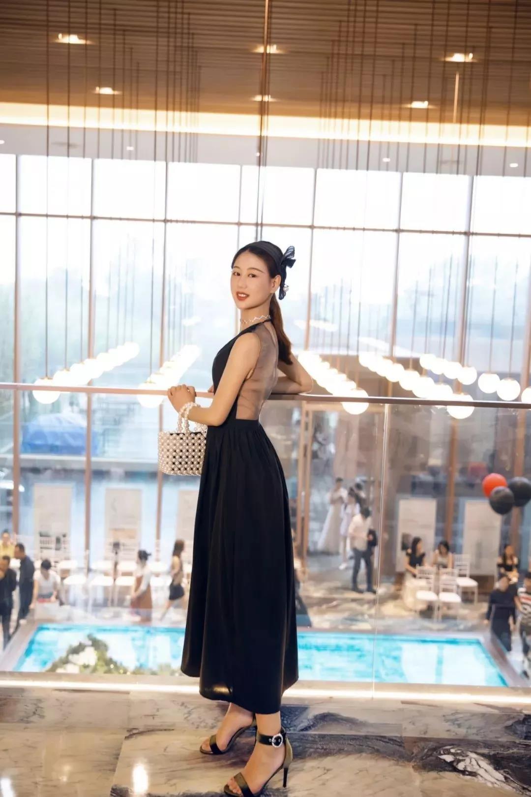 QUNEEN梦游仙境女王派对，天著之上有美的竞相发生