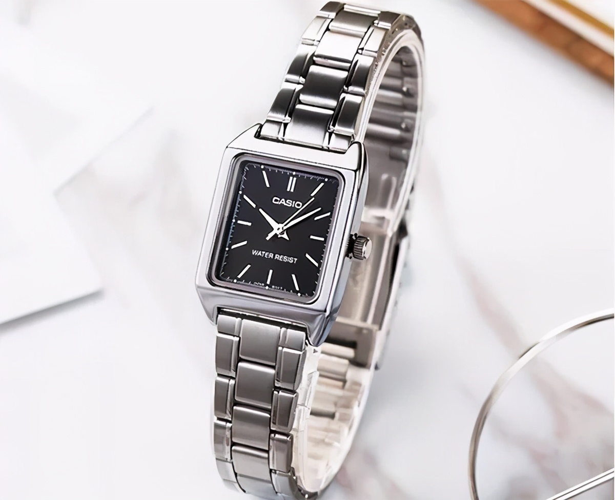 千元左右什么手表值得入手,10万块钱以内的手表买哪种好