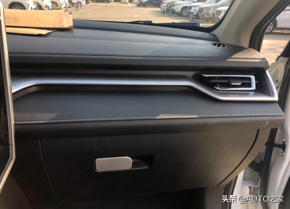 2021款哈弗m6北京车展,2021款哈弗m6豪华全款落地价