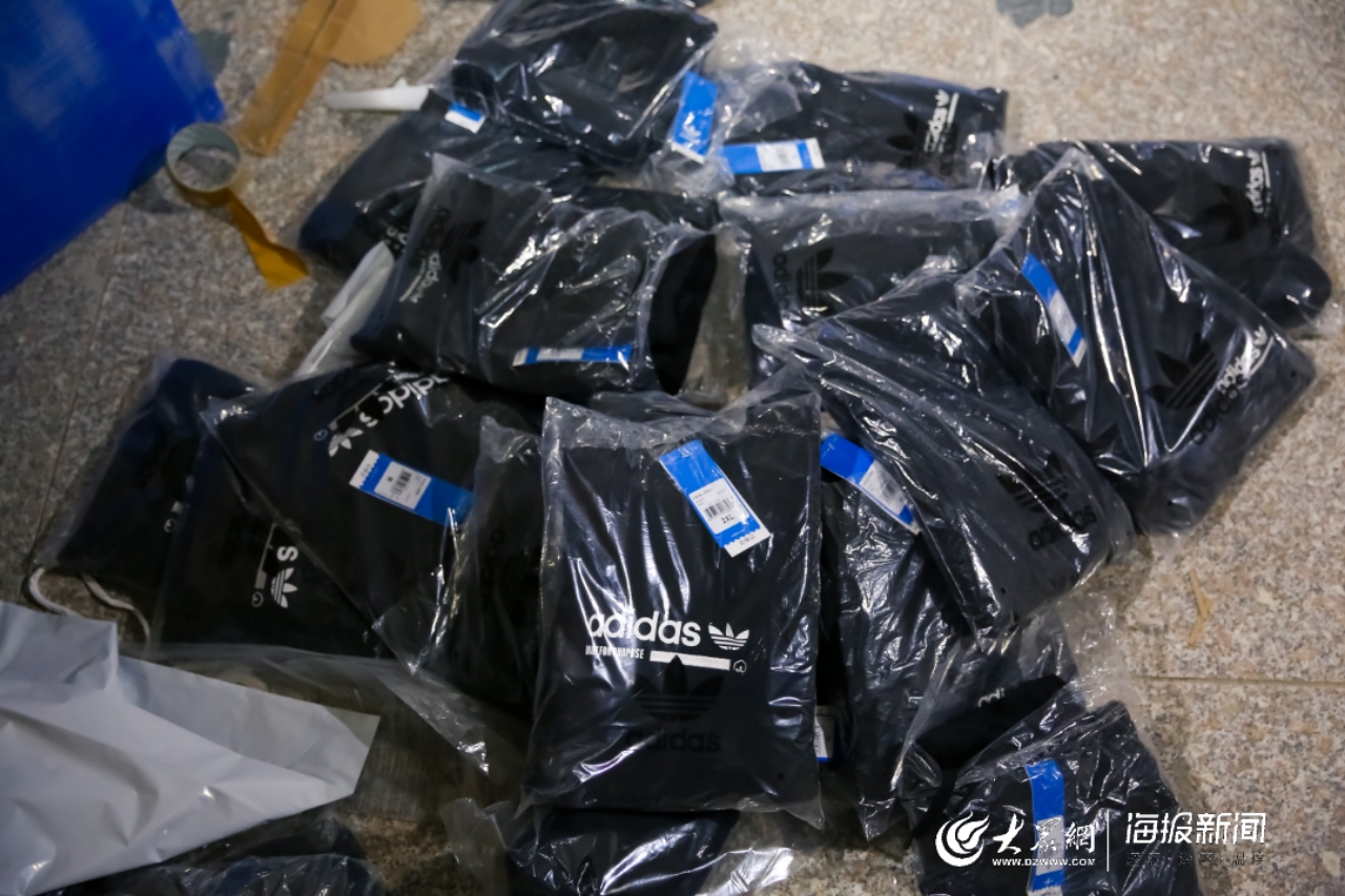 巴宝莉、阿玛尼等大牌都出自平度？假的！平度公安一举捣毁售假窝点