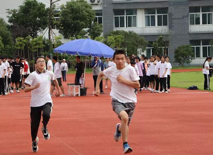 省体育局、省教育厅深化体教融合:学生每天校内外体育活动各1小时