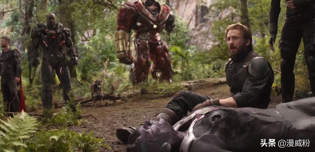 复联4超燃片段绯红女巫,复联4首映场绯红女巫手撕灭霸