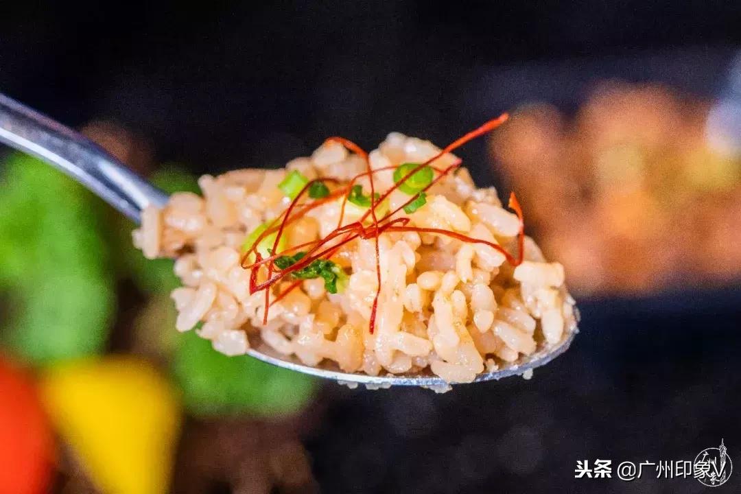 送¥600高级牛肉！火爆广深的烤肉店，有女票的千万别去！