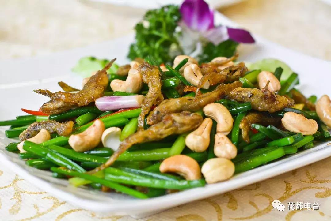 花都芙蓉嶂附近有什么美食,花都芙蓉嶂风景区烧烤场