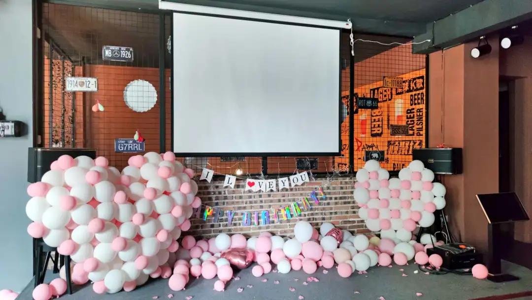 清吧现场氛围,清吧轰趴馆