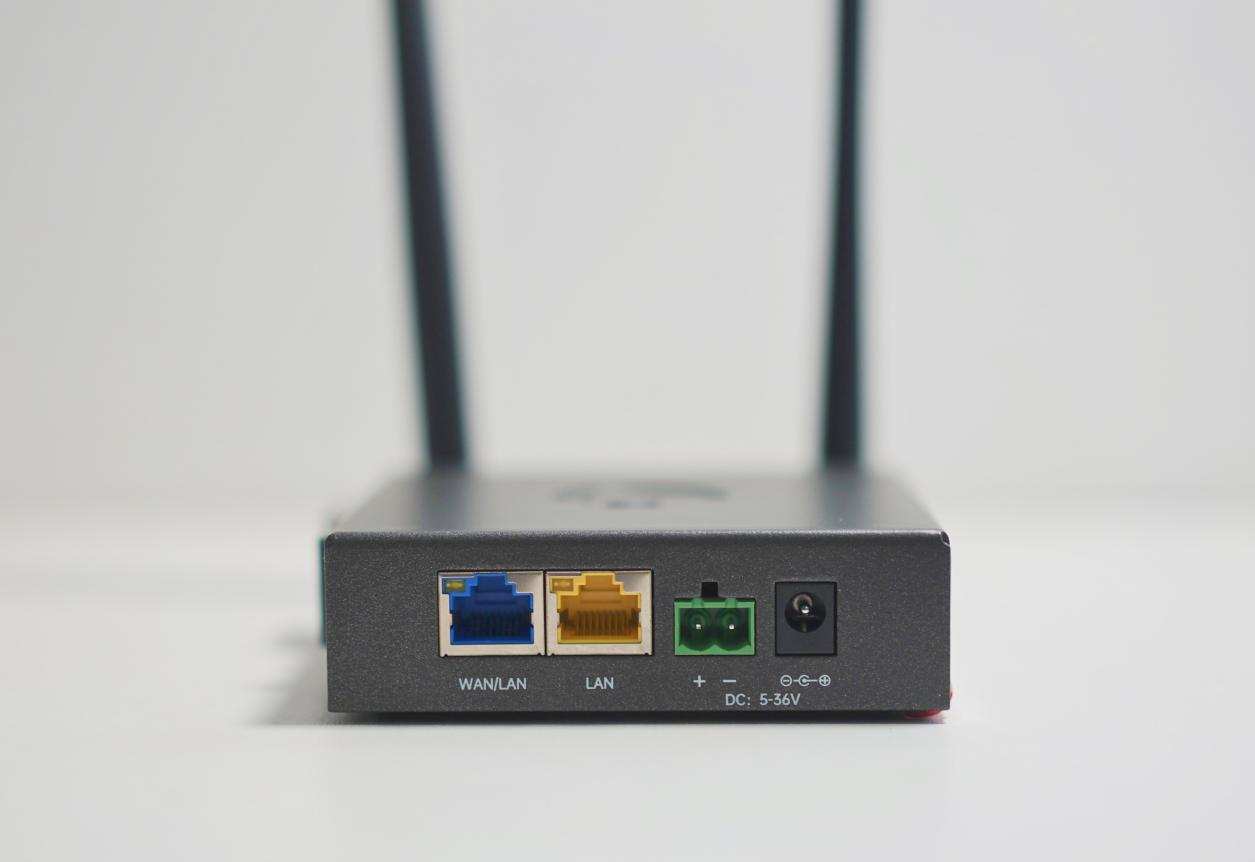 蒲公英r300a路由器怎么设置上网,蒲公英R300路由器组网教程