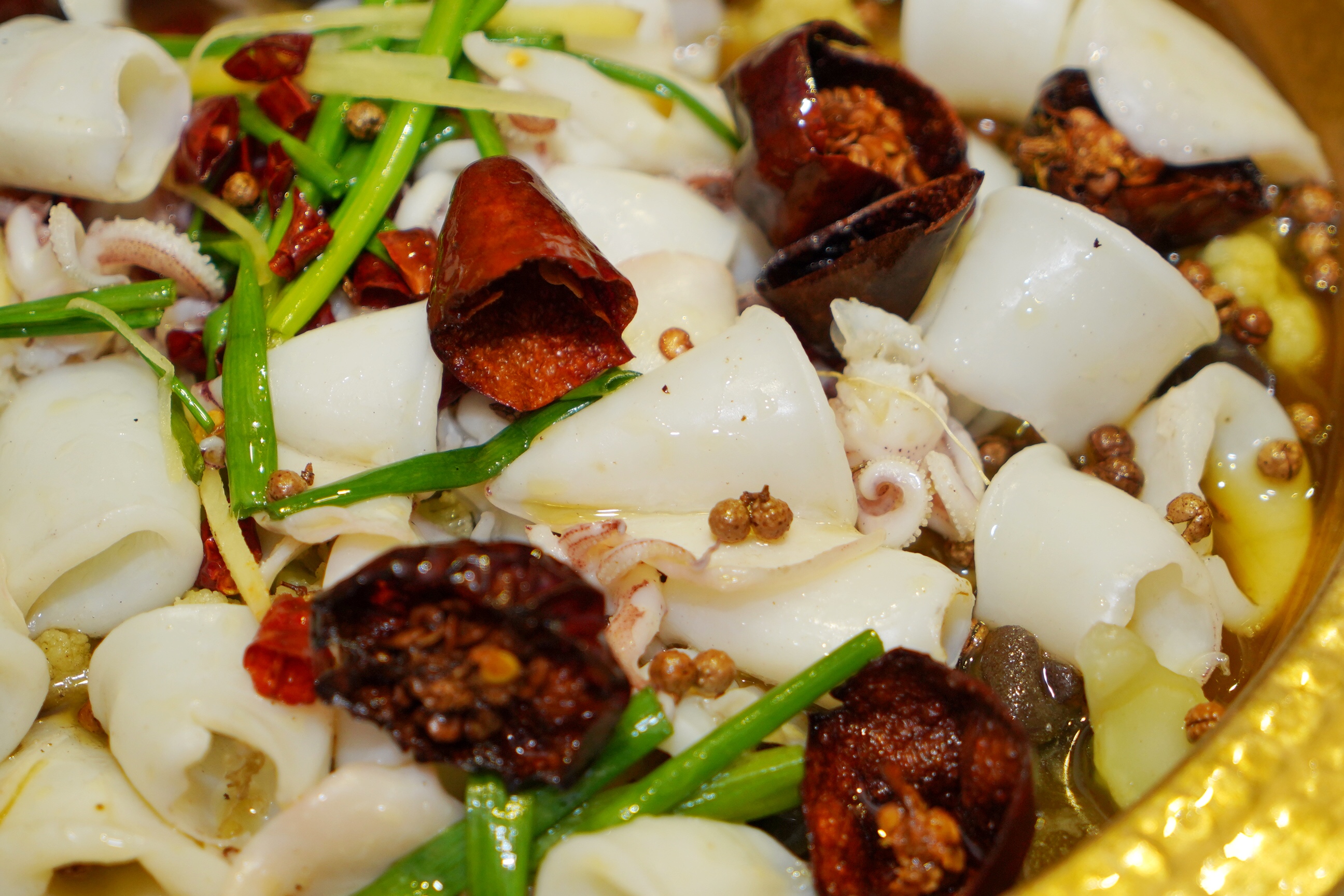 鱿鱼炒花菜最好吃做法大厨,鱿鱼炒青椒炒花菜