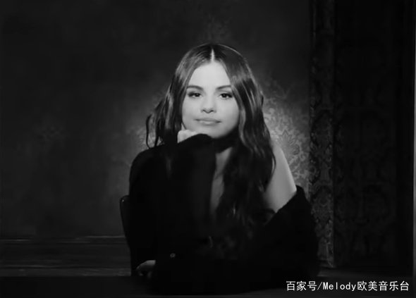 赛琳娜戈麦斯贾斯汀比伯恋爱经过,赛琳娜戈麦斯贾斯汀比伯同台