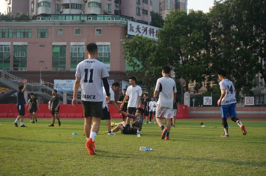 社团|HFI橄榄球社2021队内赛：为广州市联赛准备着