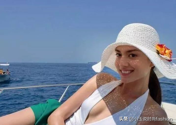 她老公旺成百亿富豪，却被半路杀出的“玉兰油女孩”抢走了