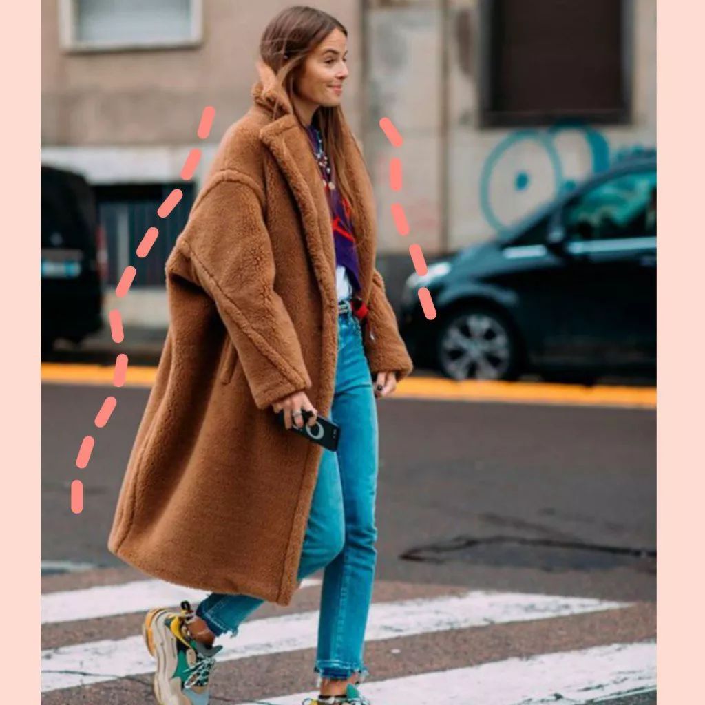 我花1000多块买的毛绒包,后来发现有点贵!