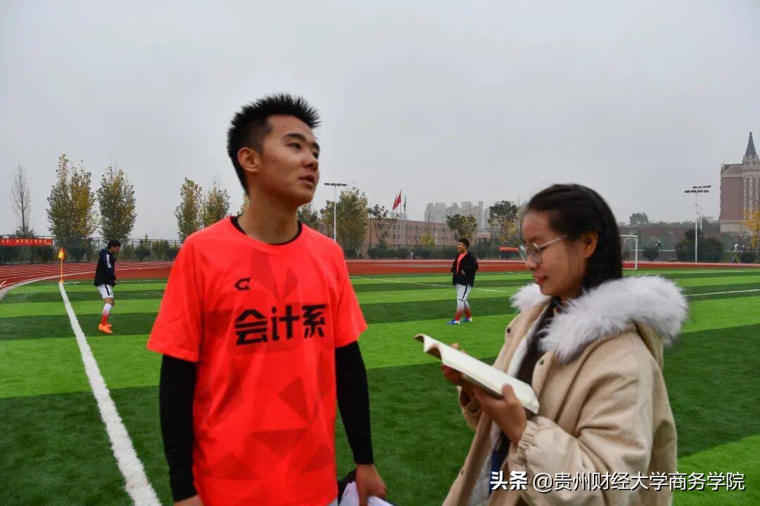 构建校园足球文化做新时代追梦人,校园足球不忘初心砥砺前行