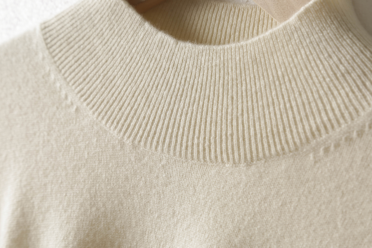 我买的羊绒衫会起球是不是假的？