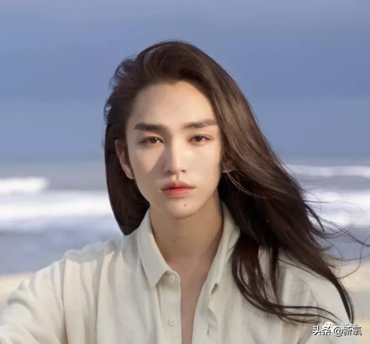 绝颜帅哥图片,绝帅二次元男生头像