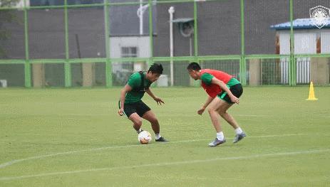 国安大胜张玉宁,张玉宁绝杀视频