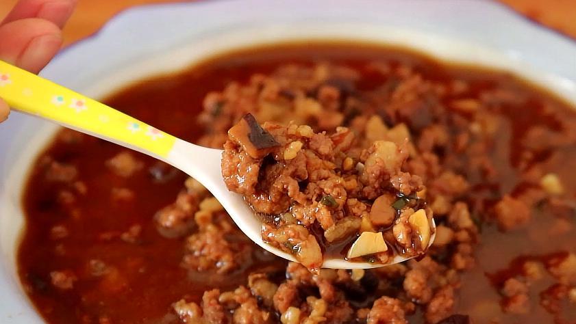 酱拌饭拌面好吃的做法,炸酱拌面做法简单又好吃