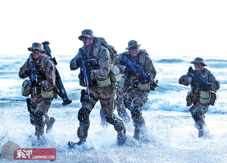 折腾九年,就拿出这点东西凑外拍?(上)