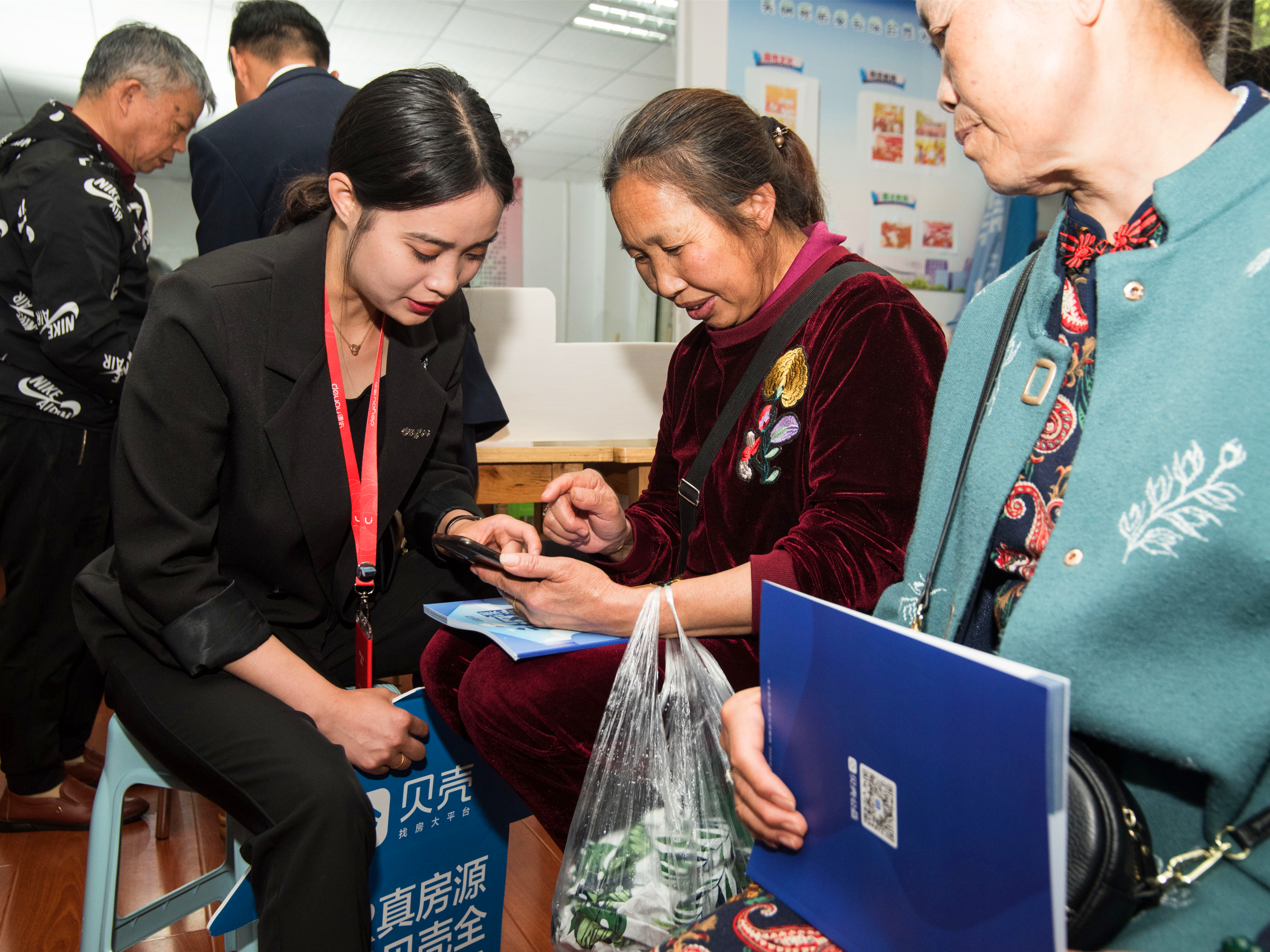 我为群众办实事暖心聚力,我为群众办实事社区公益课堂方案